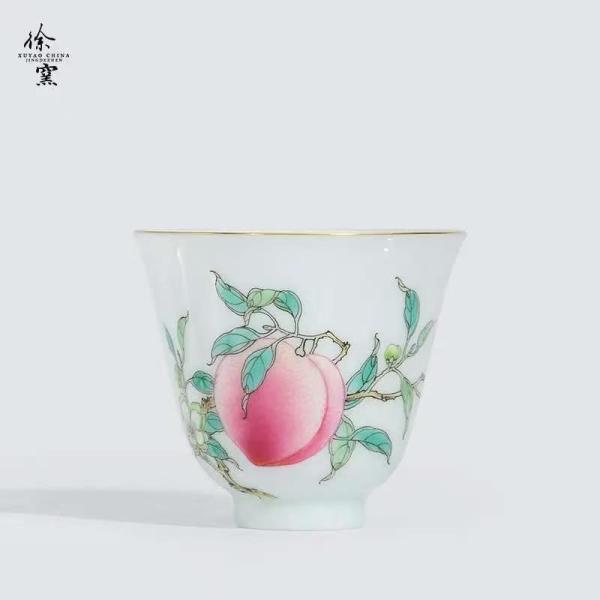 Jingdezhen Famille Rose Single Peach Sniffing Tea Cup