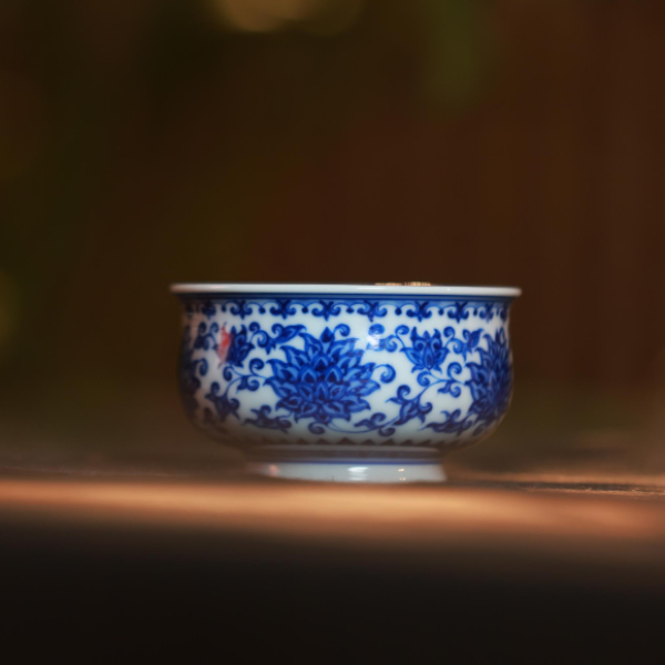 Vajra Lotus Censer-Style Teacup